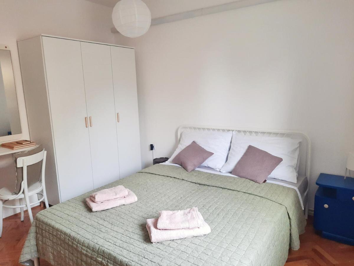Apartment Nino In Pula Luaran gambar